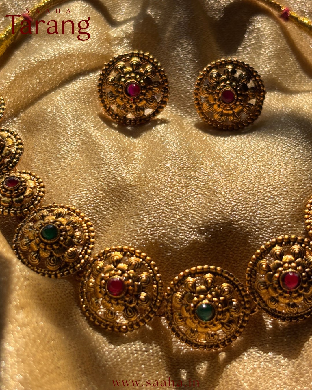 Nila_Patterned Choker with Kemp Stones