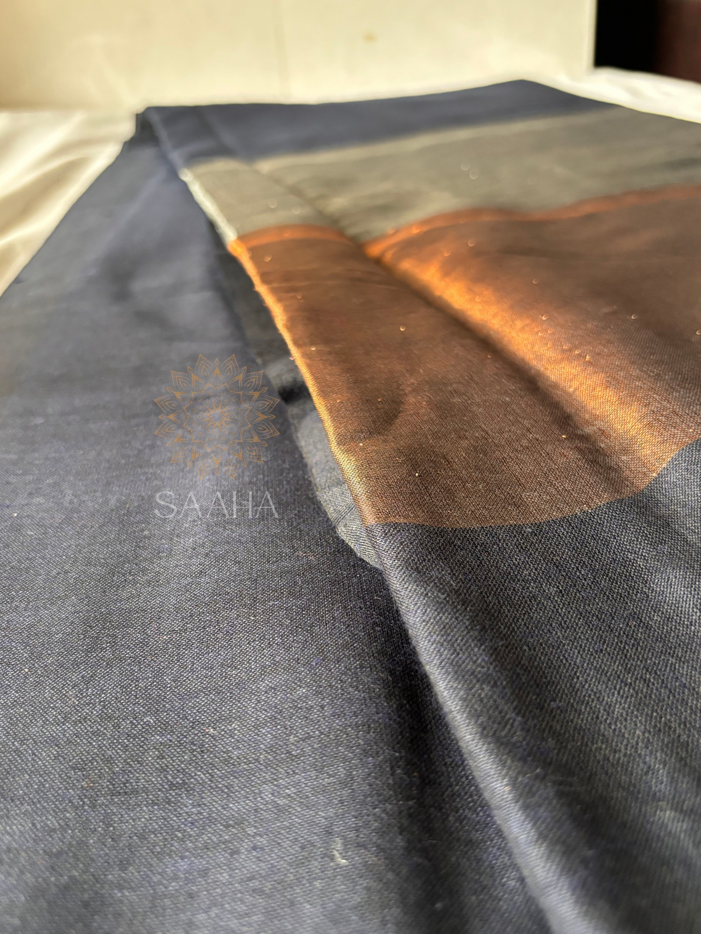 Midnight Copper Glow_Handwoven Cotton Tissue Saree
