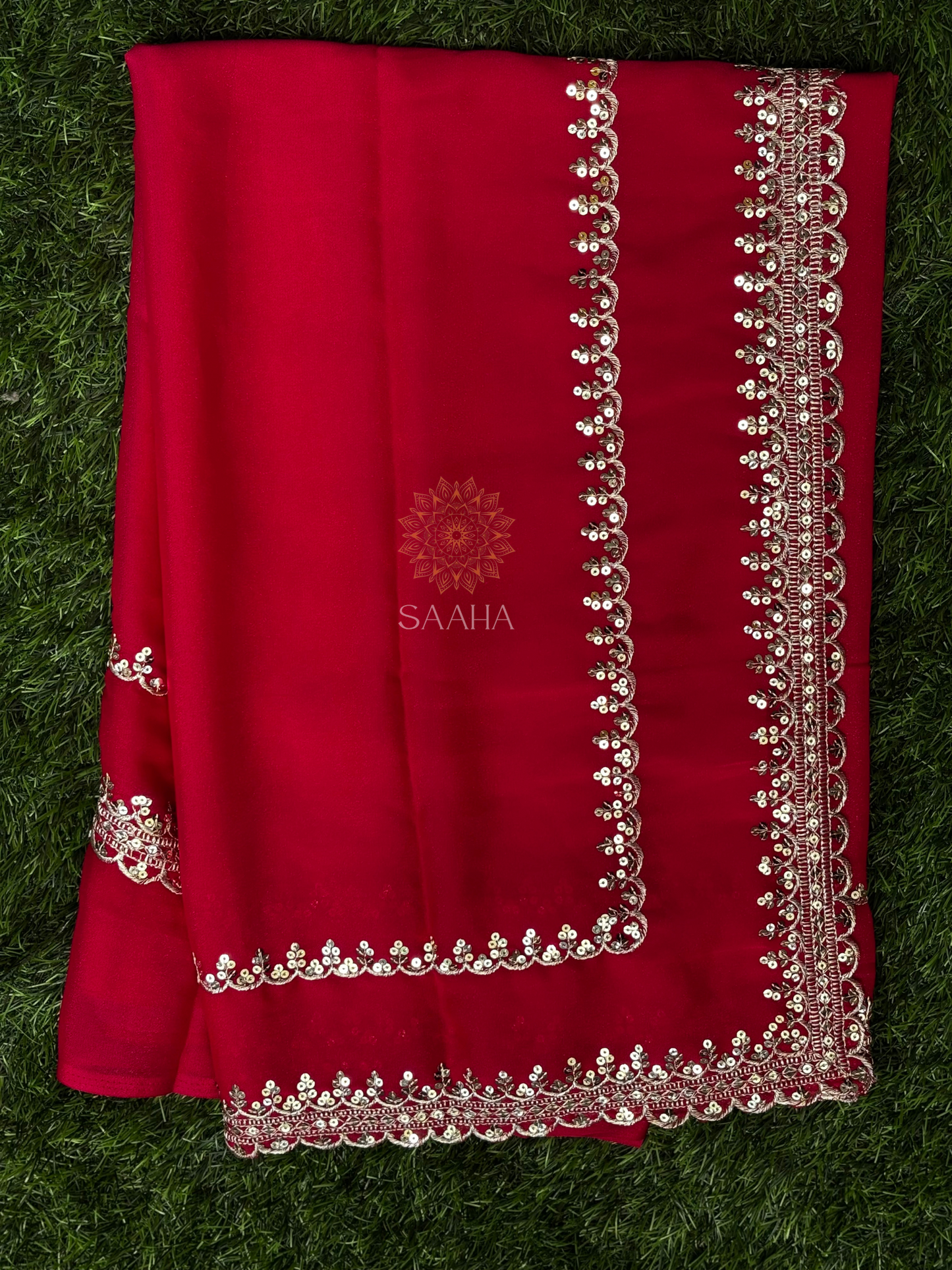 Scarlet Sparkle_Shimmering Georgette Partywear Saree
