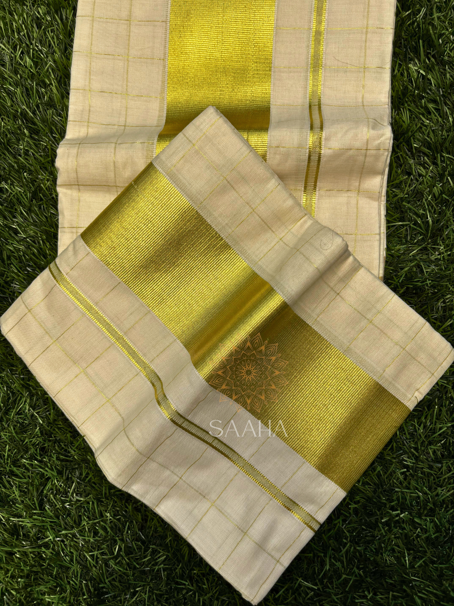 MOHANA_Handwoven Kerala Kasavu Set Mundu(Traditional Wear)