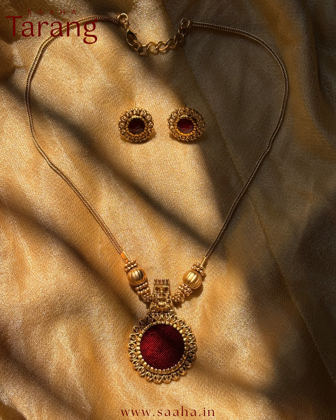 Arundhati Necklace Set
