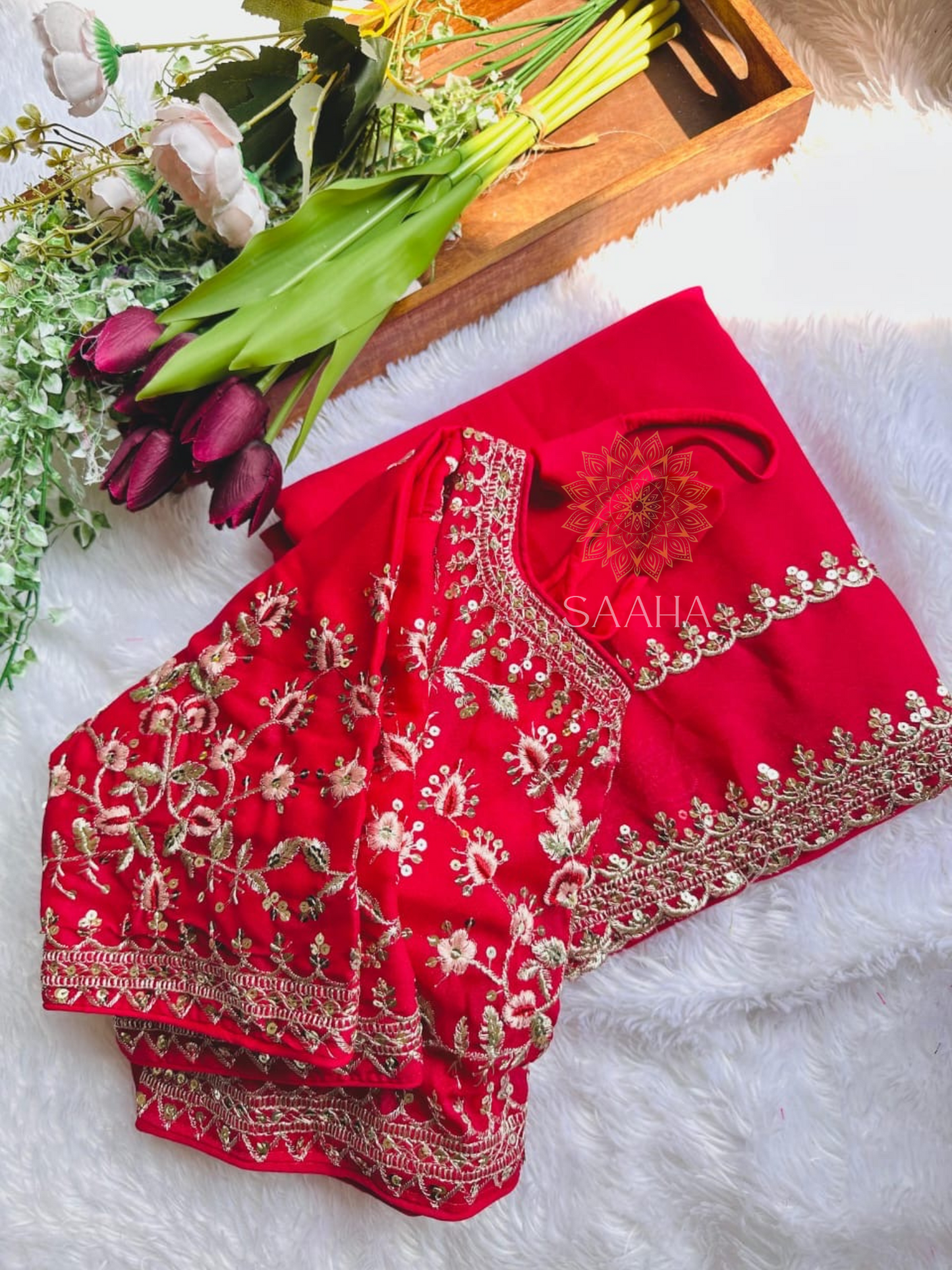 Scarlet Sparkle_Shimmering Georgette Partywear Saree