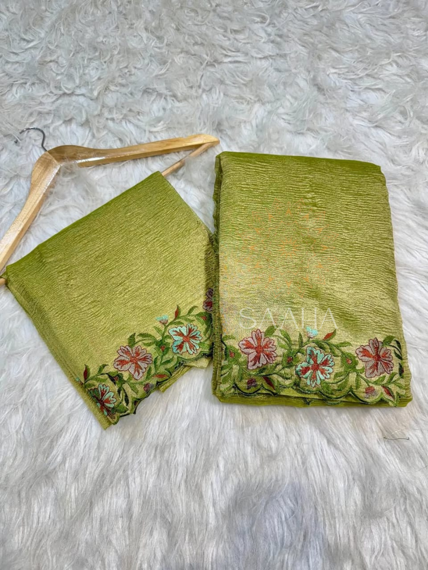 Garden Muse_Light Green Soft Crushed Banarasi Tissue Silk Saree