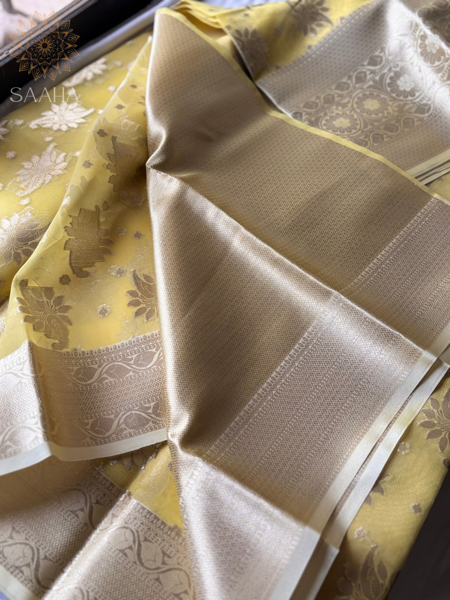Golden Bloom_Handwoven Semi Organza Saree
