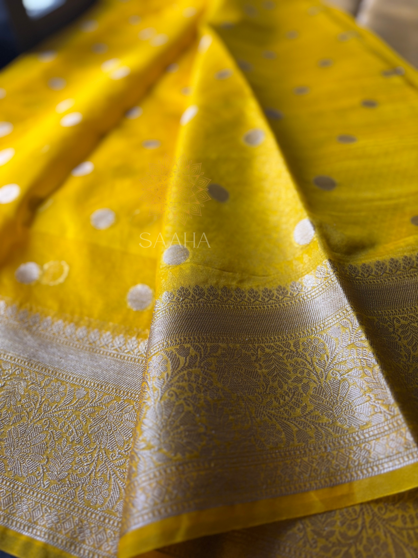 Sunflower Serenade_Semi Kora Organza Silk Saree