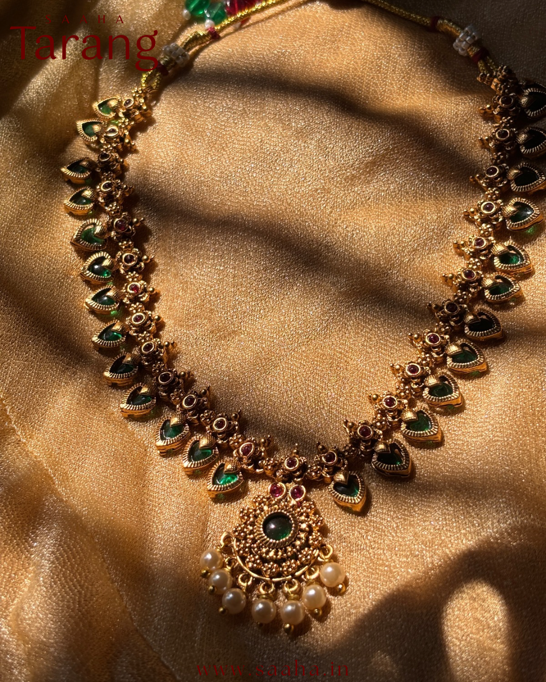Traditional Palakka Necklace with Pearl Hangings