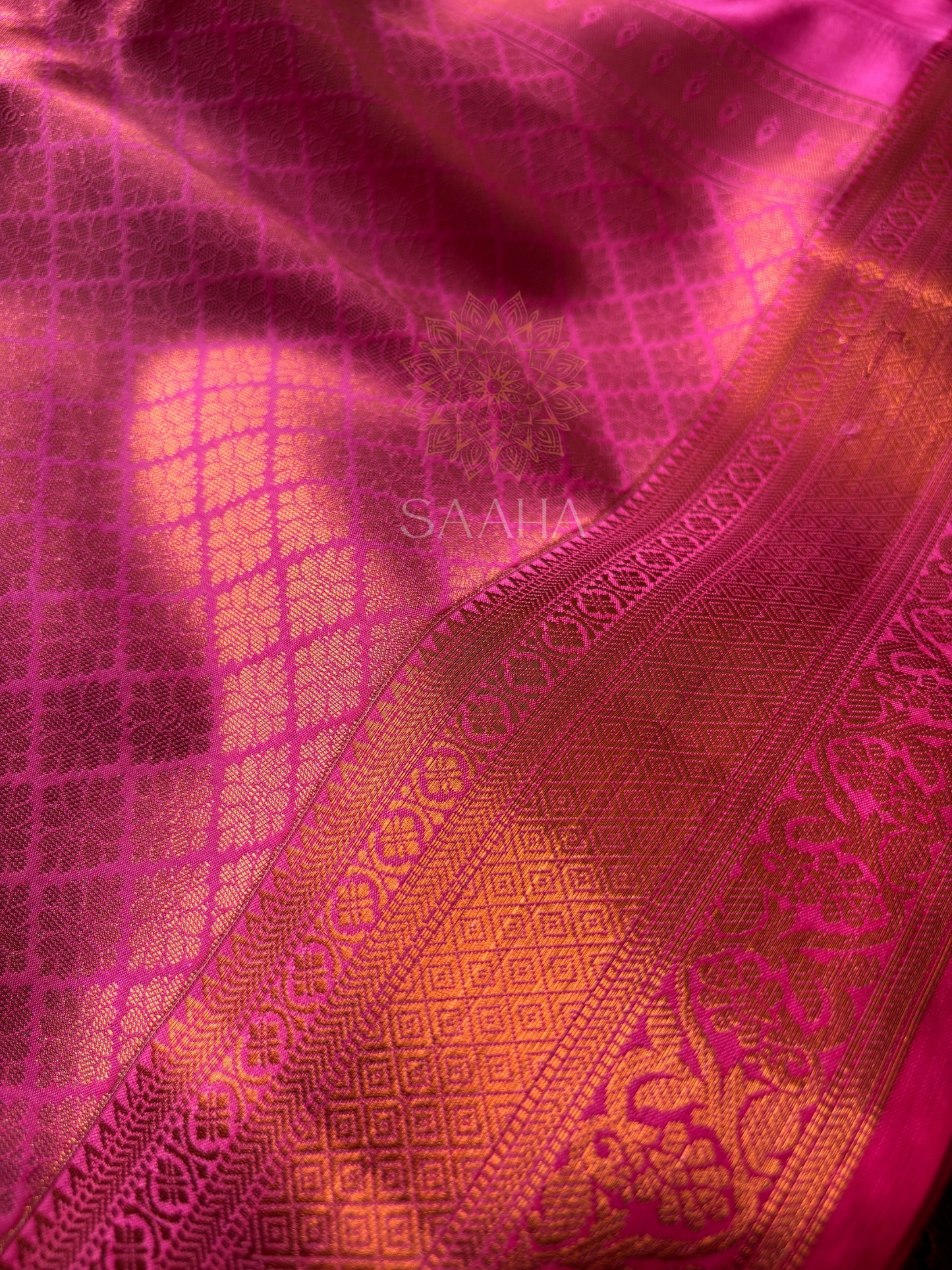 Golden Dusk_Handwoven Kanjeevaram Semi Silk Saree