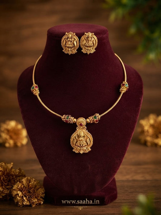Lakshmi Pendant Hasli