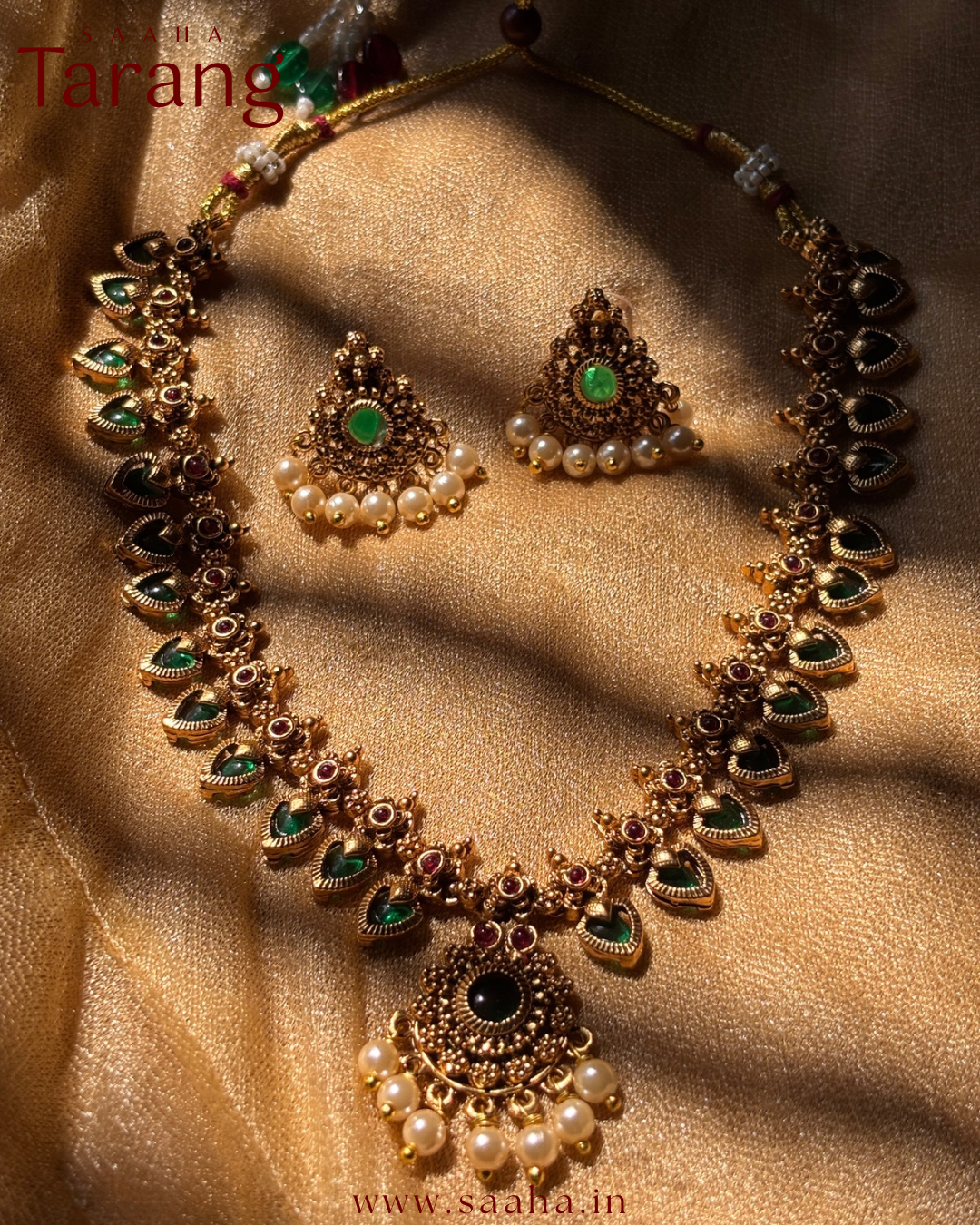Traditional Palakka Necklace with Pearl Hangings