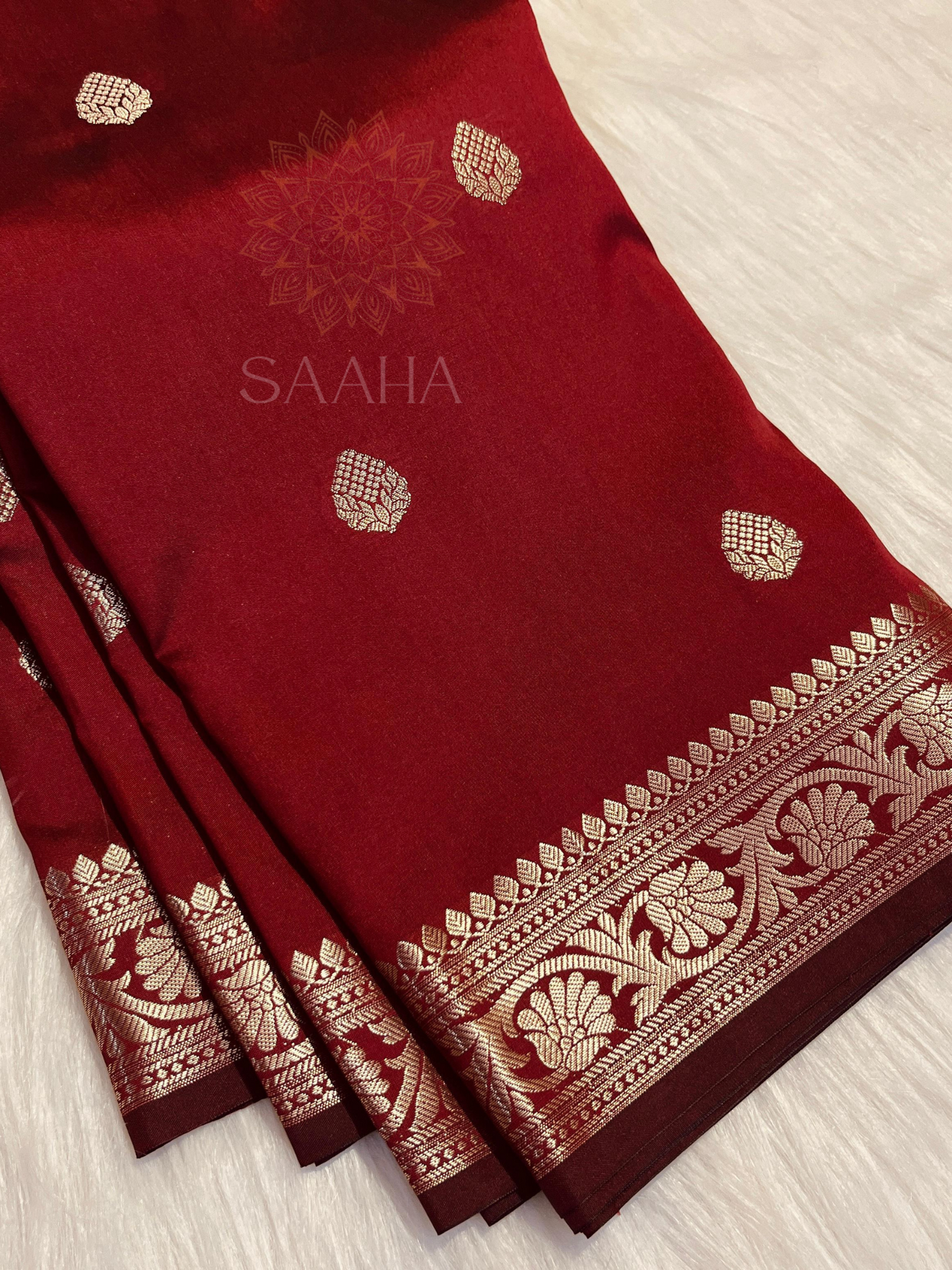 Maroon Melange_Banarasi Silk Saree