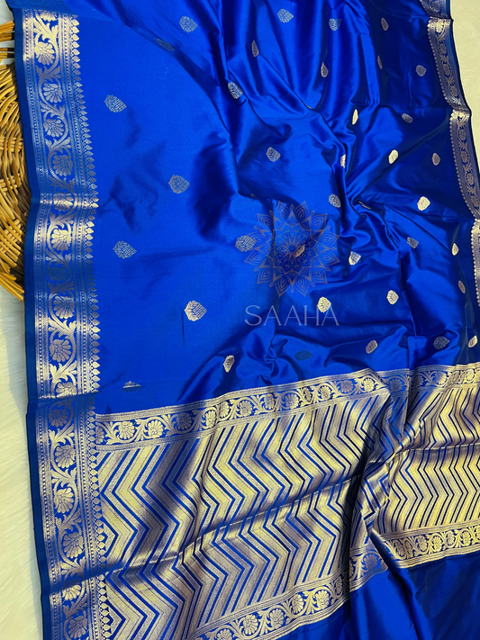 Sapphire Grandeur_Banarasi Silk Saree