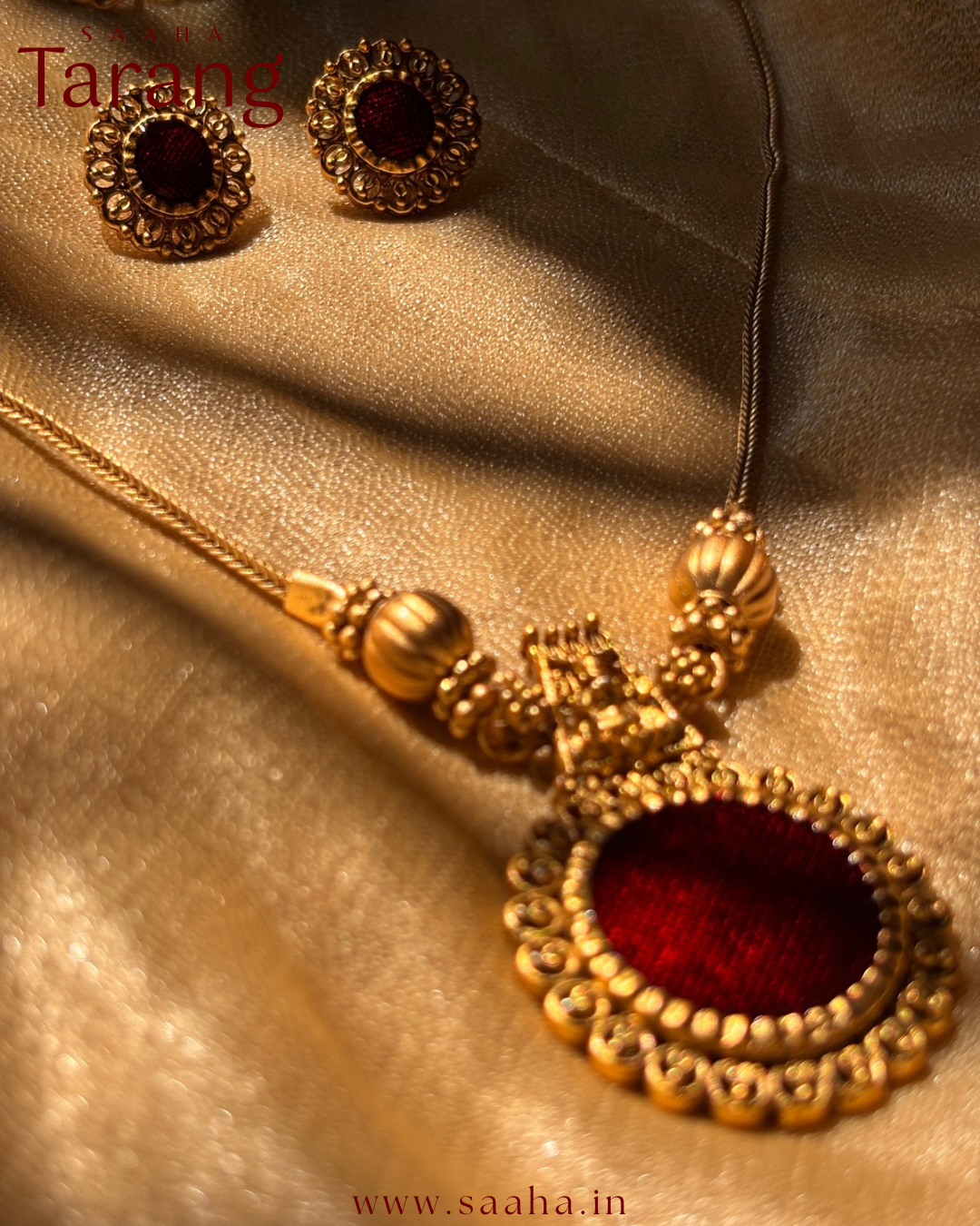Arundhati Necklace Set