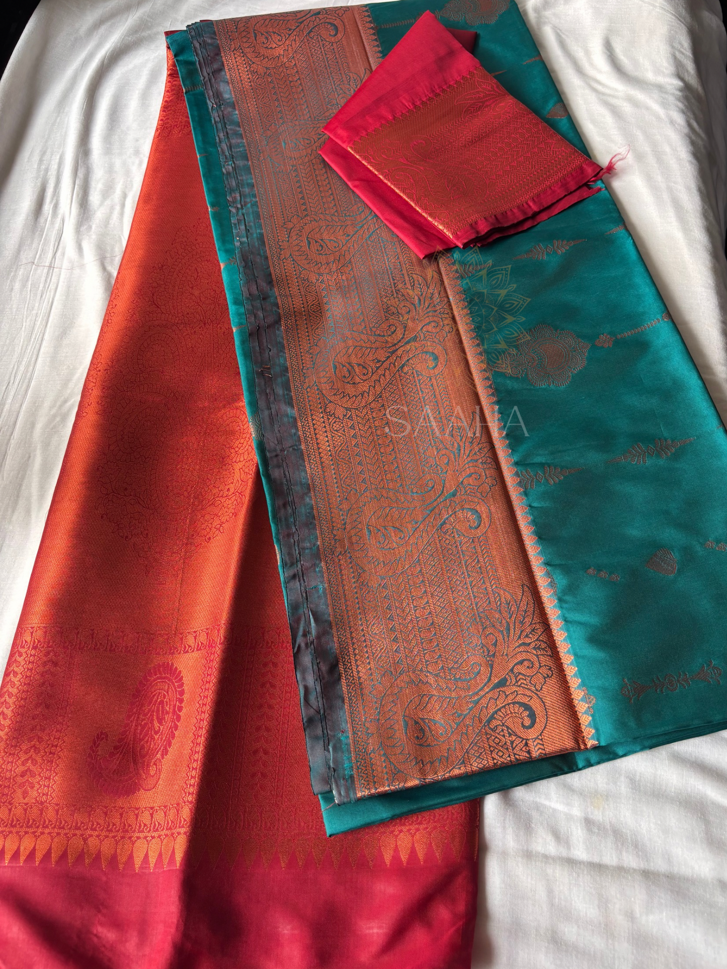 Aqua Allure_Kanjeevaram Semi Silk Saree