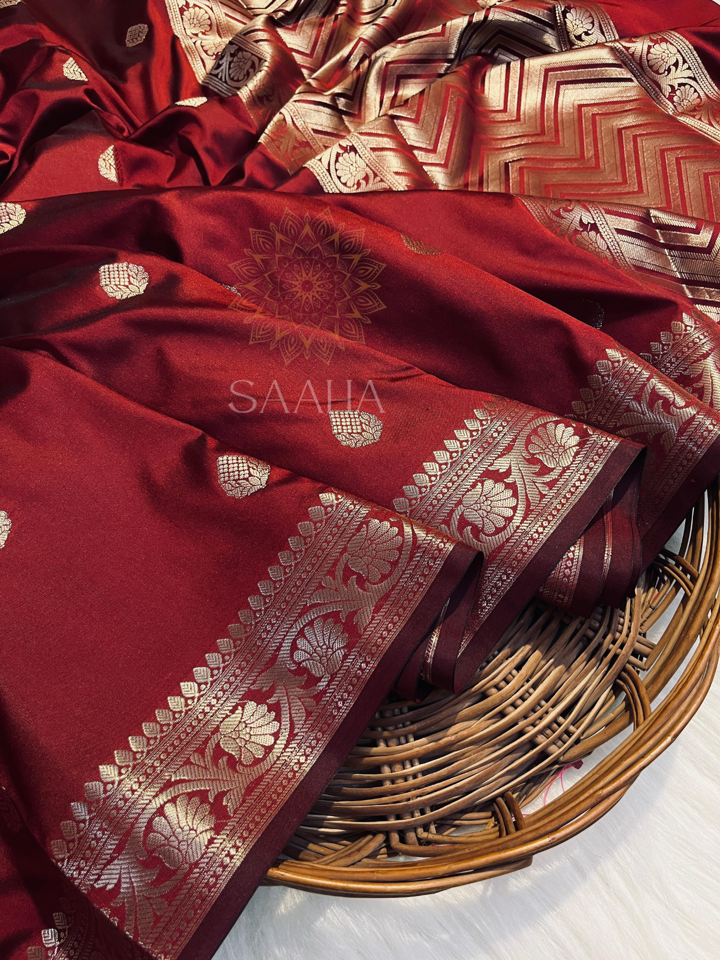 Maroon Melange_Banarasi Silk Saree