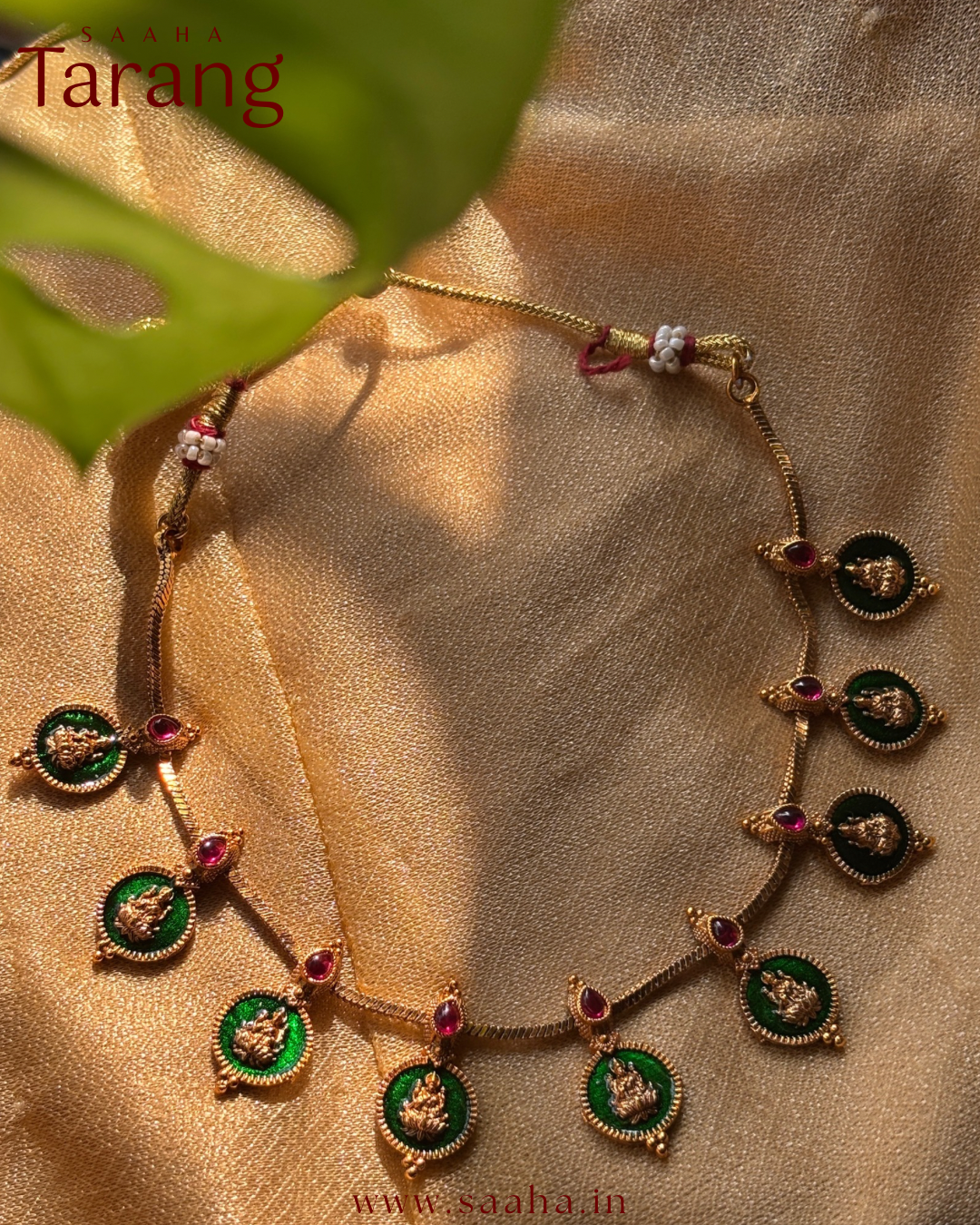 Green_Simple Lakshmi Coin Necklace