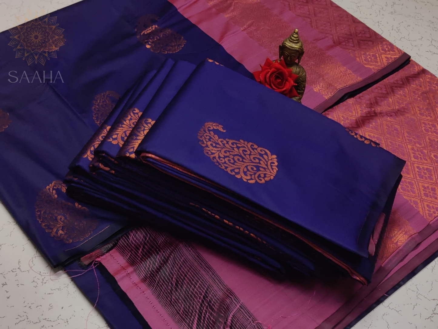 Charuta_Soft Silk Saree with Zari woven Ambi(Paisley) motifs