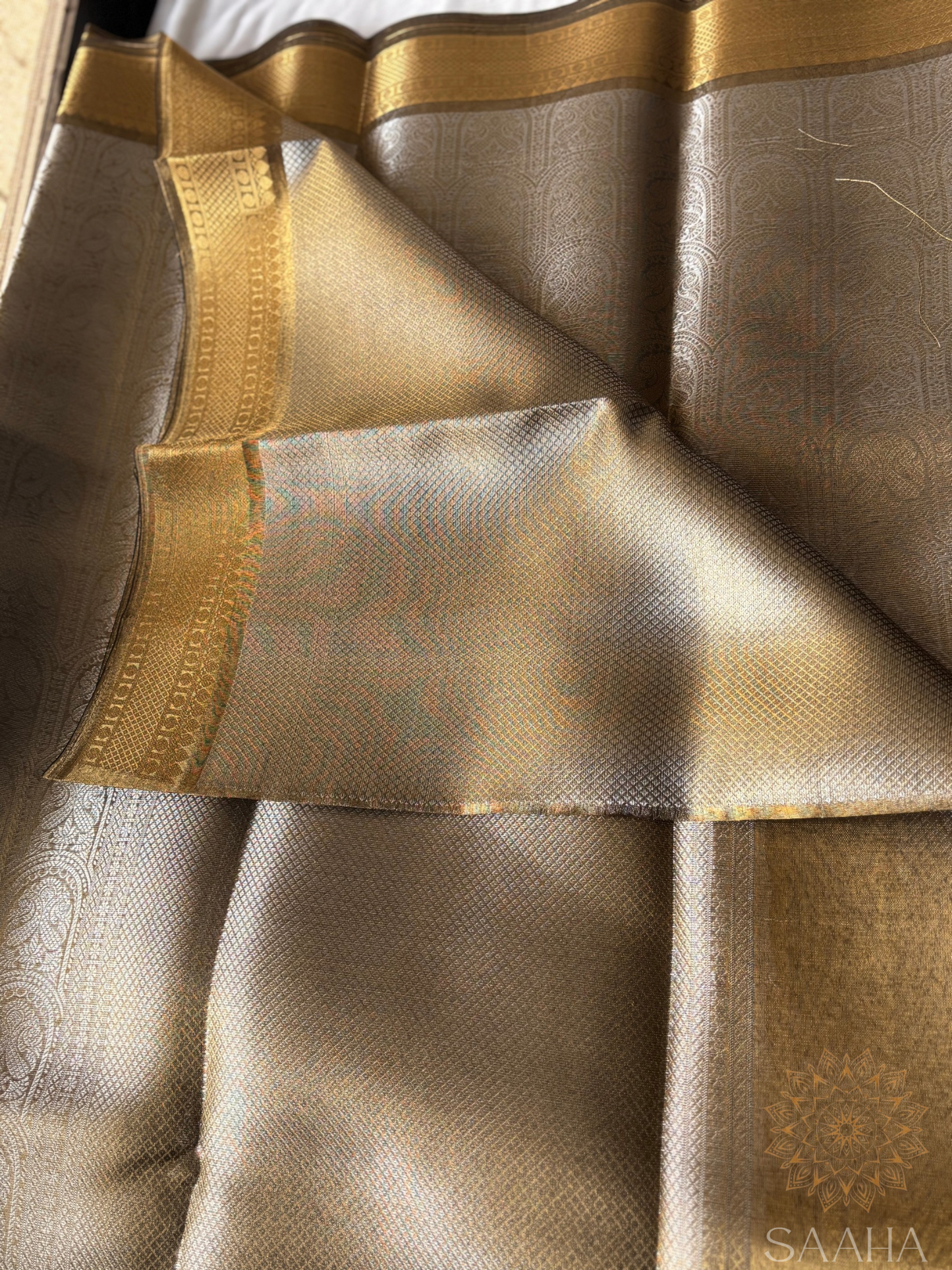 Antique Gold Serenity_Kanjeevaram Tissue Semi Silk Saree