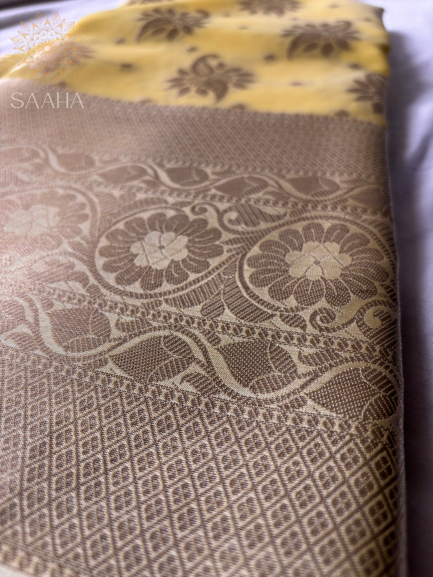 Golden Bloom_Handwoven Semi Organza Saree