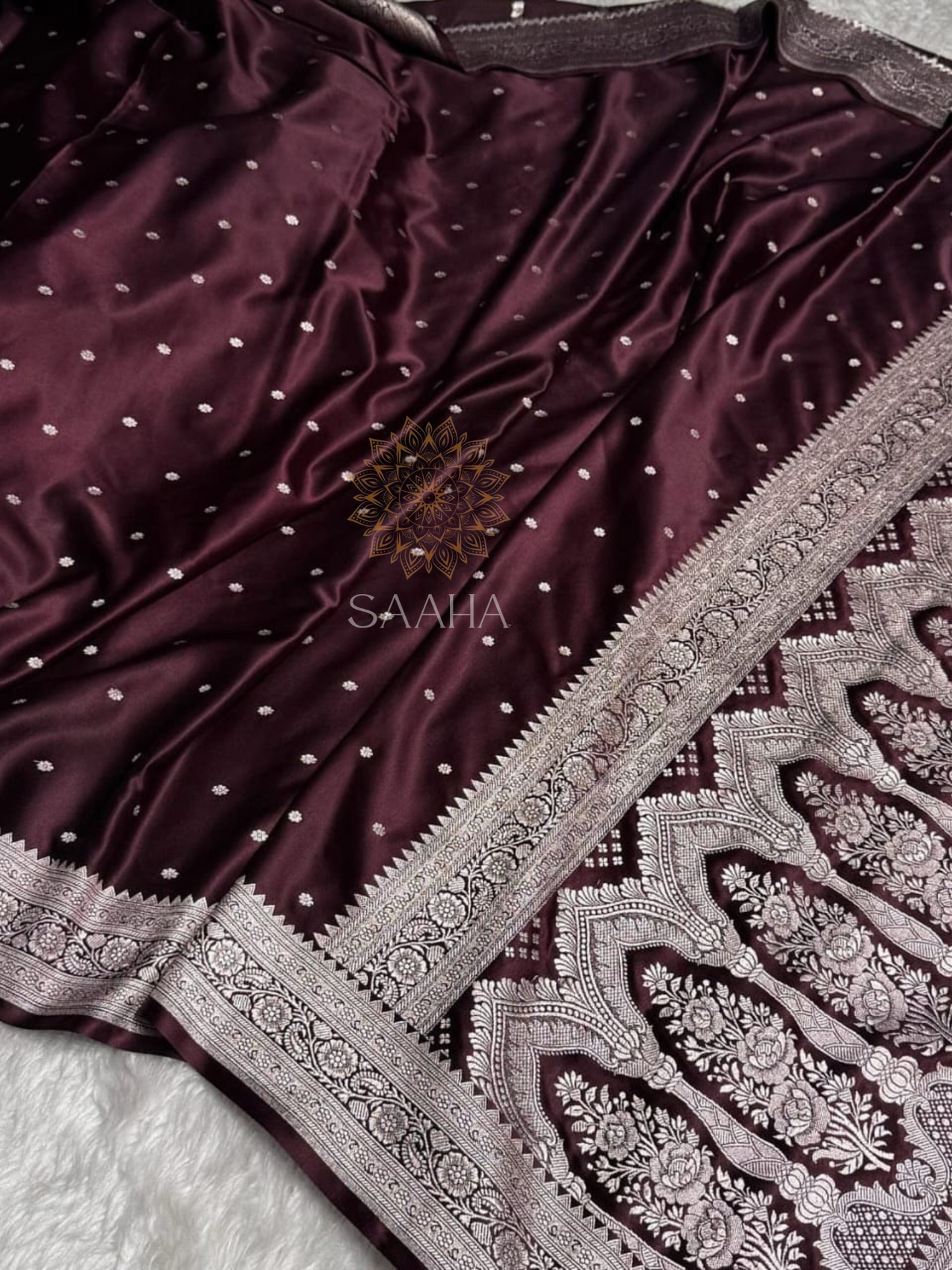 Coffee Silver Charm_Handwoven Mashru Silk Saree