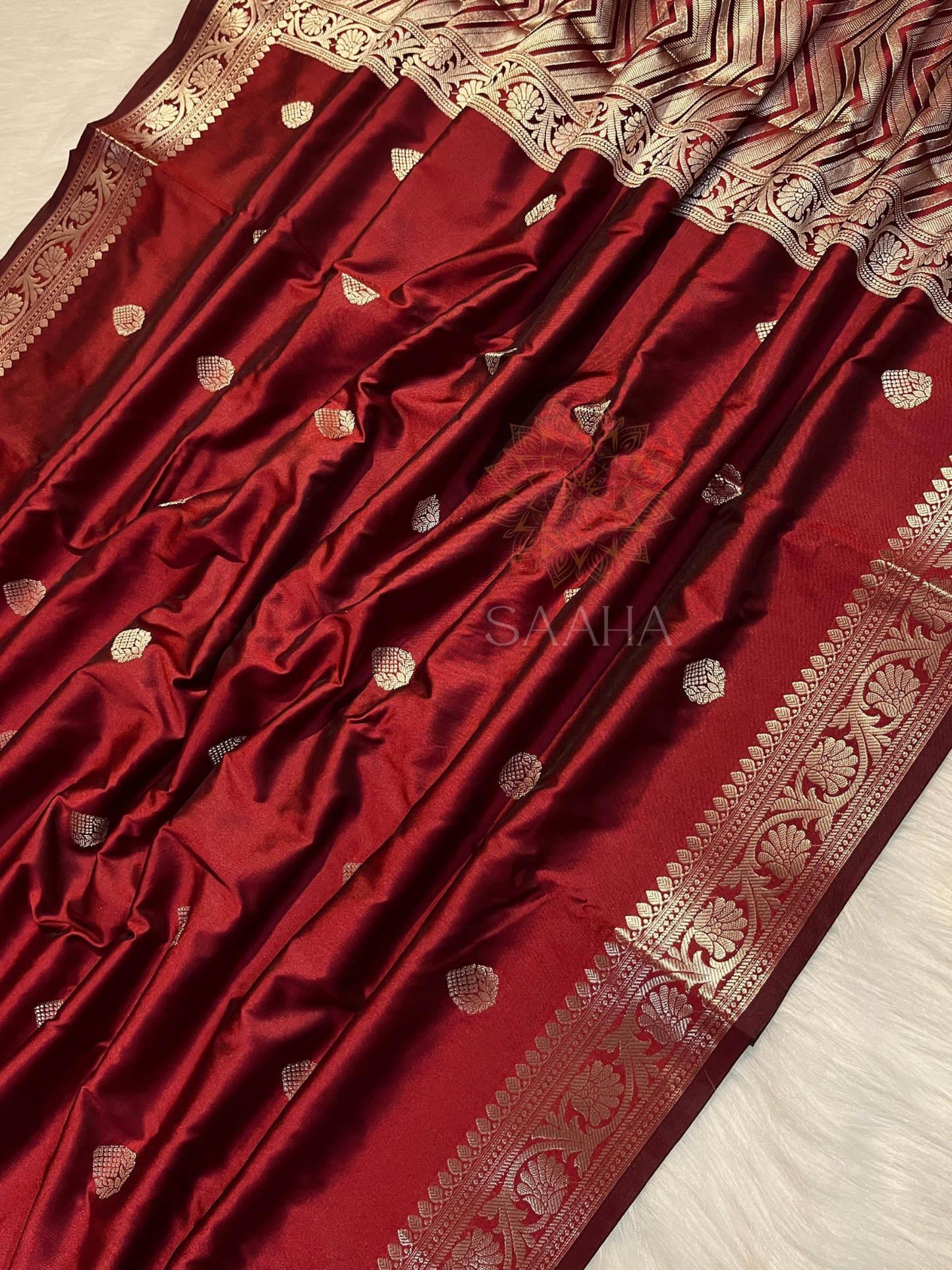 Maroon Melange_Banarasi Silk Saree
